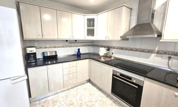 Revente - Apartment -
Torrevieja - Las Piscinas Naturales