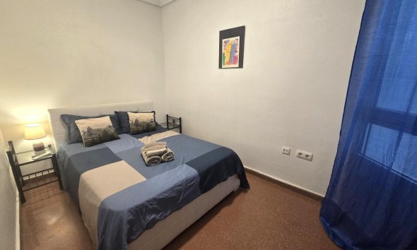 Revente - Apartment -
Torrevieja - Las Piscinas Naturales