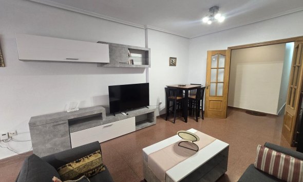 Revente - Apartment -
Torrevieja - Las Piscinas Naturales