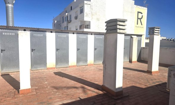 Revente - Apartment -
Torrevieja - Las Piscinas Naturales
