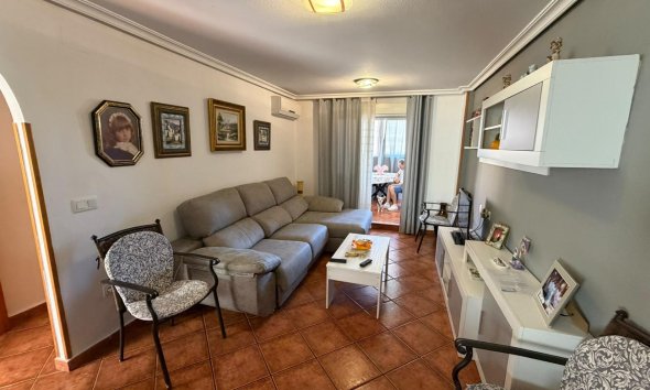Revente - Apartment -
Torrevieja - Playa del Cura