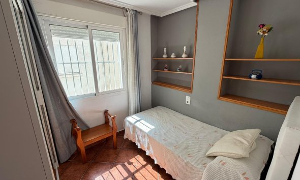 Revente - Apartment -
Torrevieja - Playa del Cura