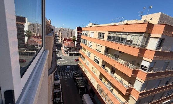 Revente - Apartment -
Torrevieja - Playa del Cura