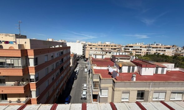 Revente - Apartment -
Torrevieja - Playa del Cura