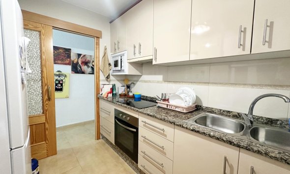 Revente - Apartment -
Torrevieja - Playa De Los Naufragos
