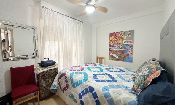 Revente - Apartment -
Torrevieja - Playa De Los Naufragos