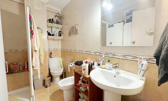 Revente - Apartment -
Torrevieja - Playa De Los Naufragos