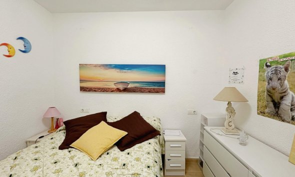 Revente - Apartment -
Torrevieja - Playa De Los Naufragos