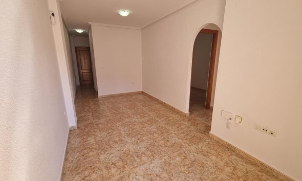 Revente - Apartment -
Torrevieja - Centro