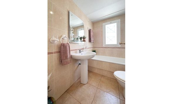 Revente - Bungalow -
Torrevieja - Costa Blanca