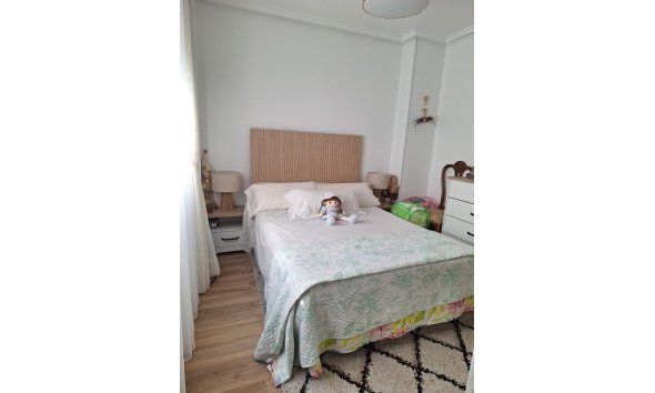 Revente - Duplex -
Torrevieja - Habaneras