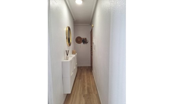Revente - Duplex -
Torrevieja - Habaneras