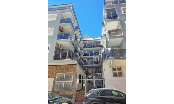 Revente - Duplex -
Torrevieja - Habaneras