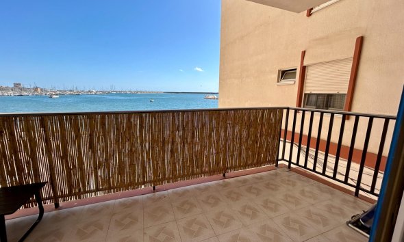 Revente - Apartment -
Torrevieja - Acequion