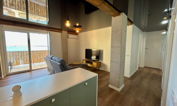 Revente - Apartment -
Torrevieja - Acequion