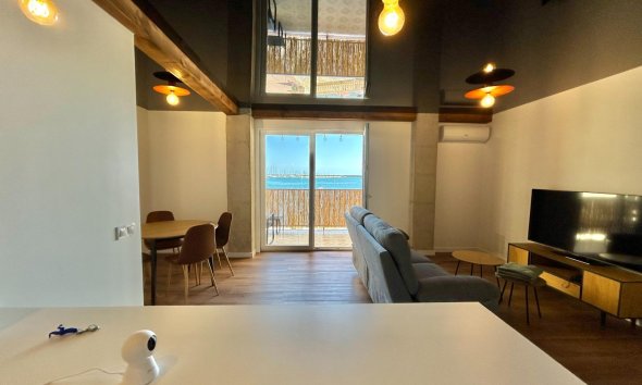 Revente - Apartment -
Torrevieja - Acequion
