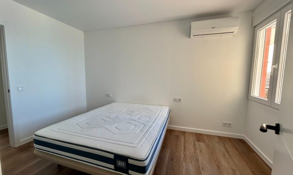 Revente - Apartment -
Torrevieja - Acequion