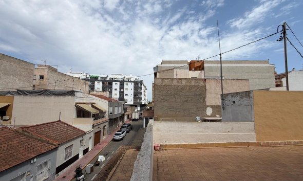 Revente - Apartment -
Torrevieja - Centro