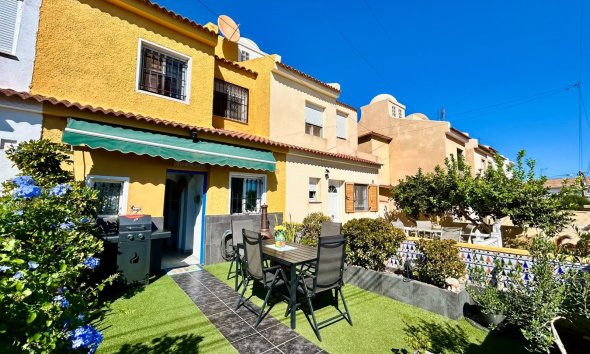 Revente - Town House -
Torrevieja - Costa Blanca