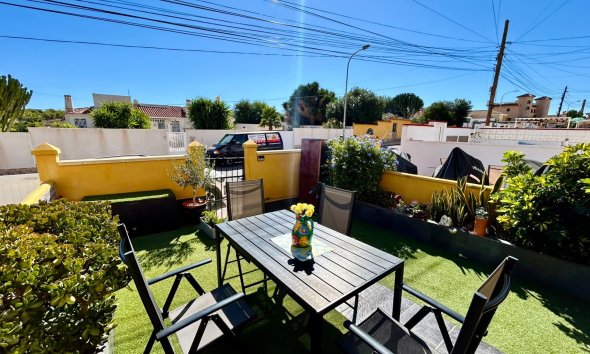 Revente - Town House -
Torrevieja - Costa Blanca