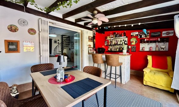 Revente - Town House -
Torrevieja - Costa Blanca