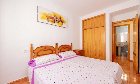 Revente - Apartment -
Torrevieja - Playa de los Locos