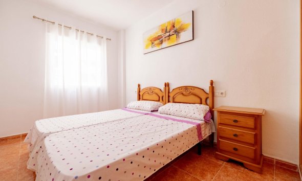 Revente - Apartment -
Torrevieja - Playa de los Locos