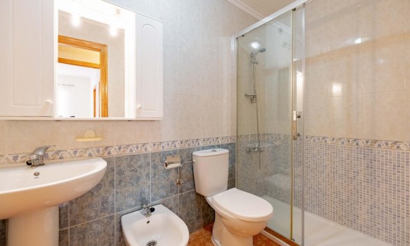 Revente - Apartment -
Torrevieja - Playa de los Locos