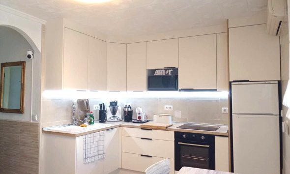 Reventa - Bungalow -
Torrevieja - Torretas