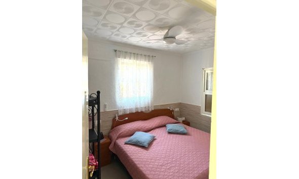 Reventa - Bungalow -
Torrevieja - Torretas