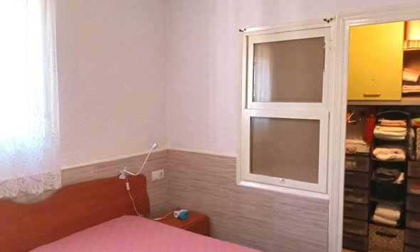 Reventa - Bungalow -
Torrevieja - Torretas