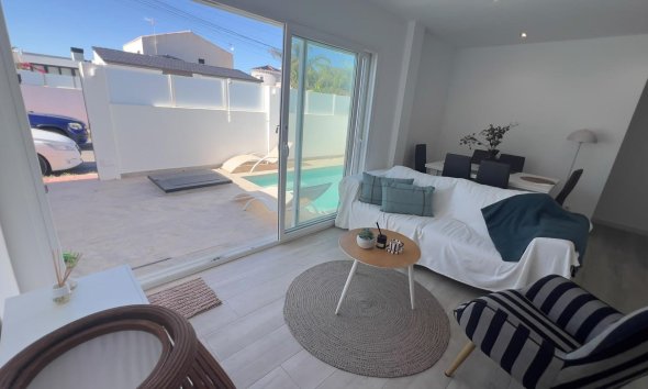Revente - Bungalow -
Orihuela Costa - La Regia