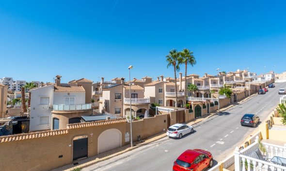 Revente - Town House -
Orihuela Costa - Costa Blanca