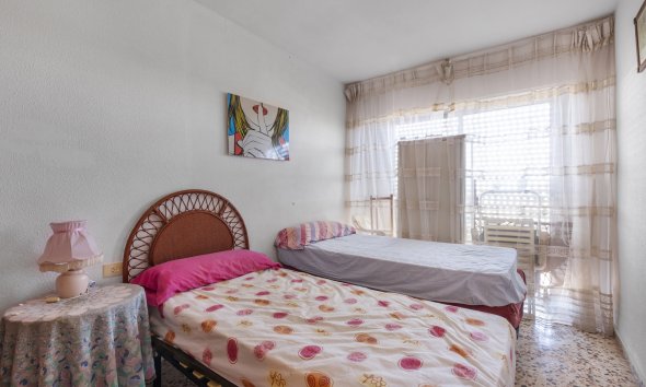 Revente - Apartment -
Torrevieja - Costa Blanca