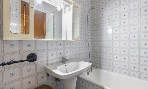 Revente - Apartment -
Torrevieja - Costa Blanca