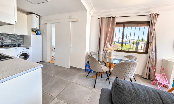 Revente - Villa -
Villamartin - Costa Blanca