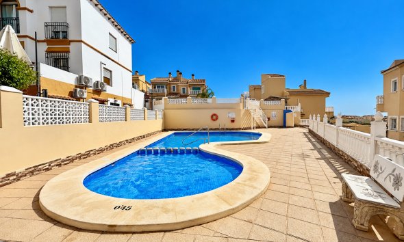 Revente - Villa -
Villamartin - Costa Blanca