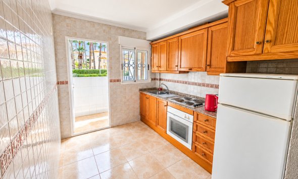 Revente - Apartment -
Villamartin - Costa Blanca