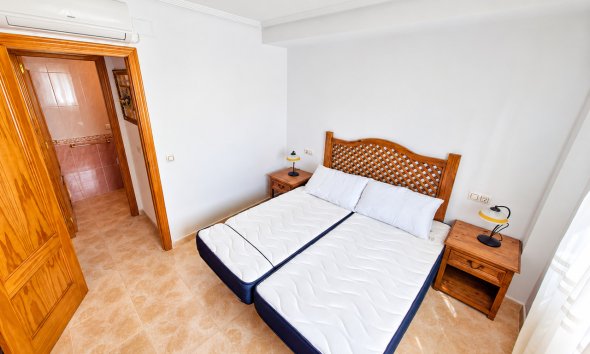 Revente - Apartment -
Villamartin - Costa Blanca