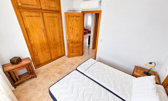 Revente - Apartment -
Villamartin - Costa Blanca