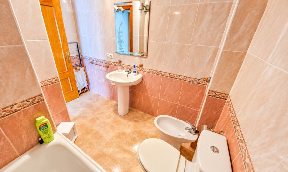 Revente - Apartment -
Villamartin - Costa Blanca