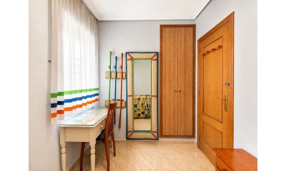 Revente - Apartment -
Torrevieja - Costa Blanca