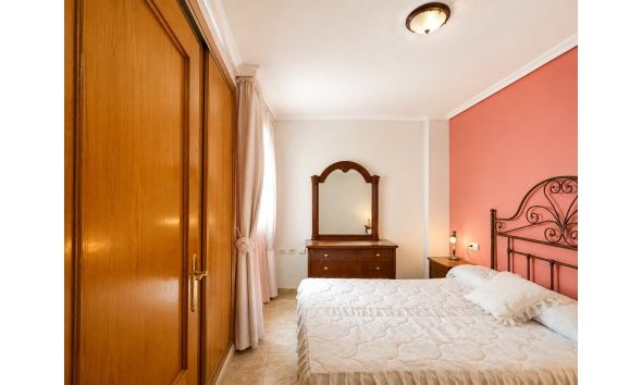 Revente - Apartment -
Torrevieja - Costa Blanca