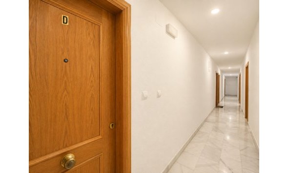 Revente - Apartment -
Torrevieja - Costa Blanca