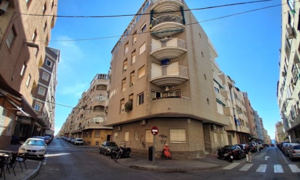 Reventa - Apartment -
Torrevieja - Costa Blanca