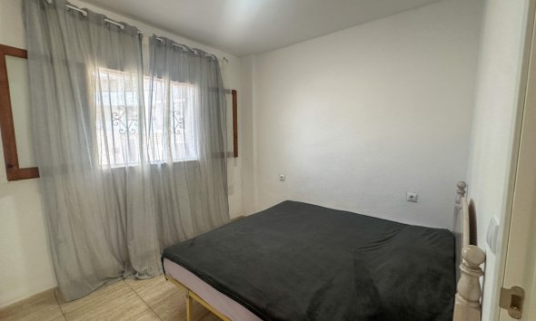 Revente - Apartment -
La Zenia - Costa Blanca
