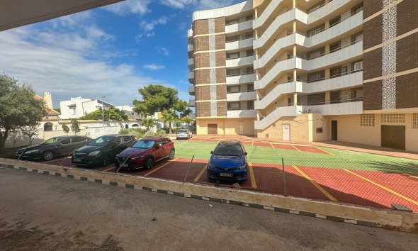 Revente - Apartment -
La Zenia - Costa Blanca
