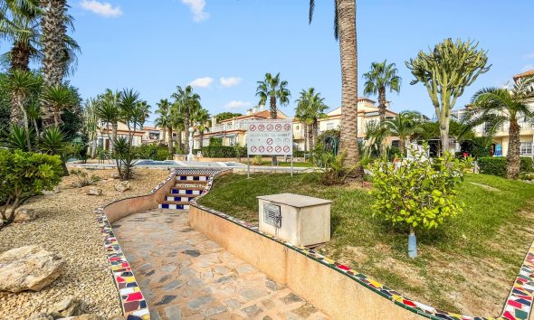 Revente - Apartment -
Orihuela Costa - Costa Blanca