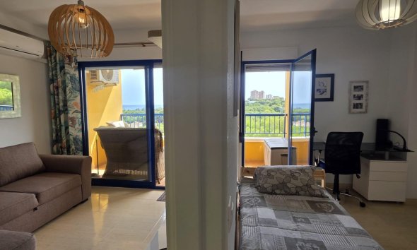 Revente - Apartment -
Orihuela Costa - Altos De Campoamor