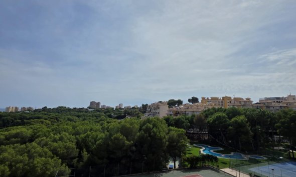 Revente - Apartment -
Orihuela Costa - Altos De Campoamor